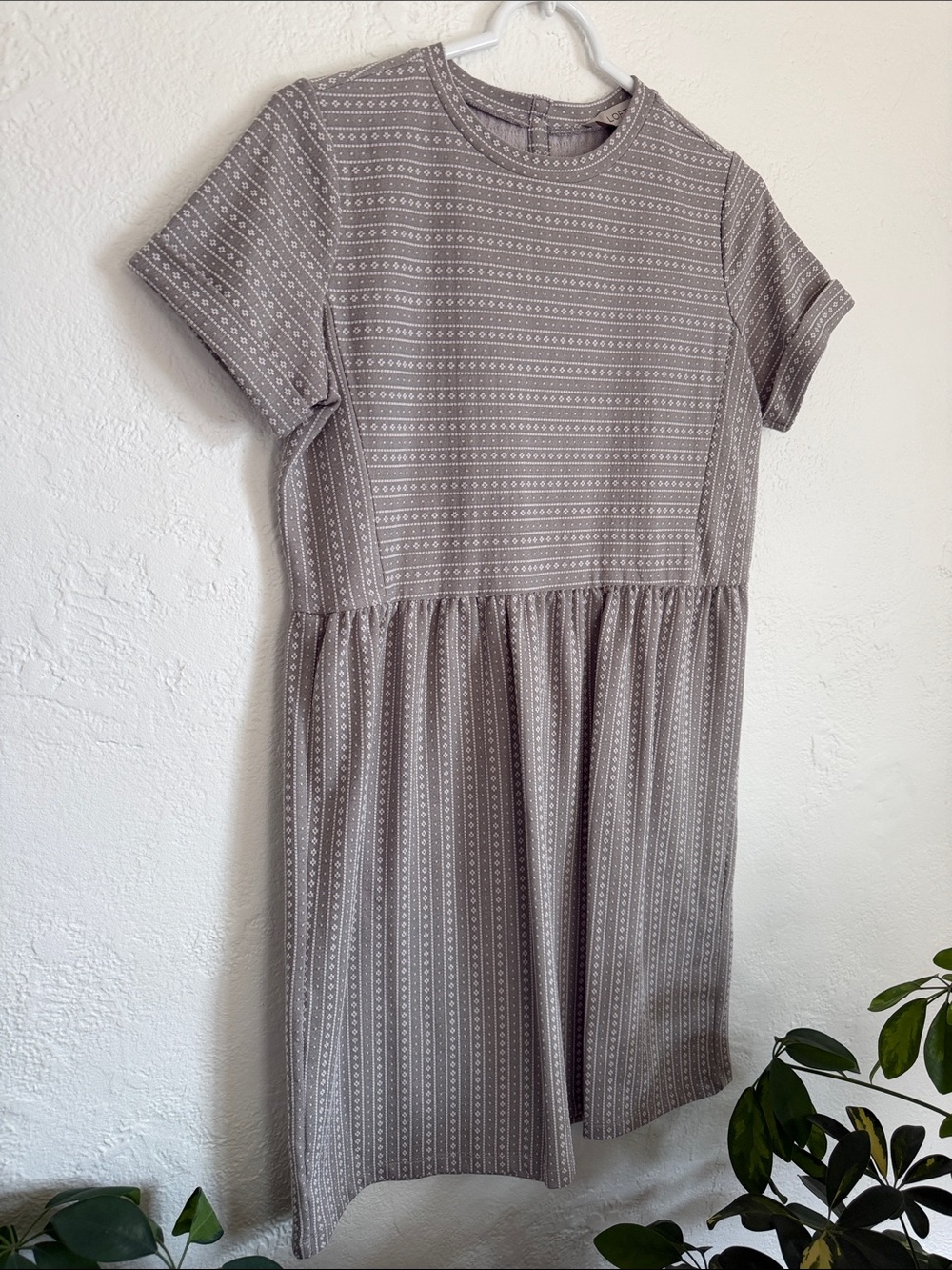 LOFT Classic Short-Sleeve Shift Dress in Grey and White